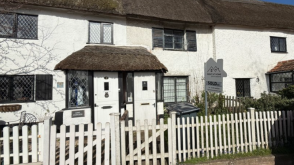 Cottage For Improvement in Devon photo